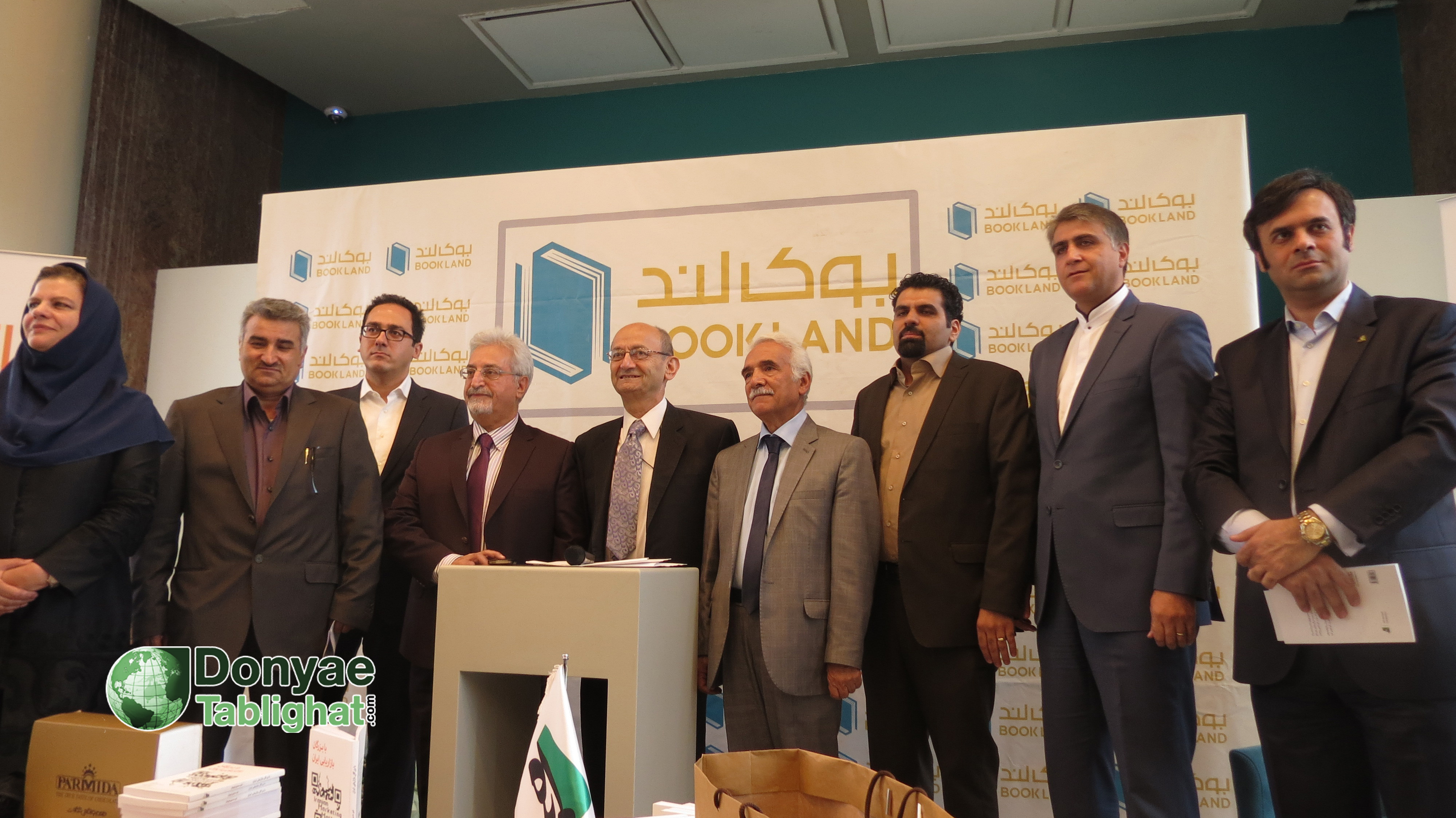 عکس تصاویر جدید اضافه شد / با حضور اساتید و هواداران، کتاب با بزرگان بازاریابی ایران تالیف امیرحسین نوریان رونمایی شد 8