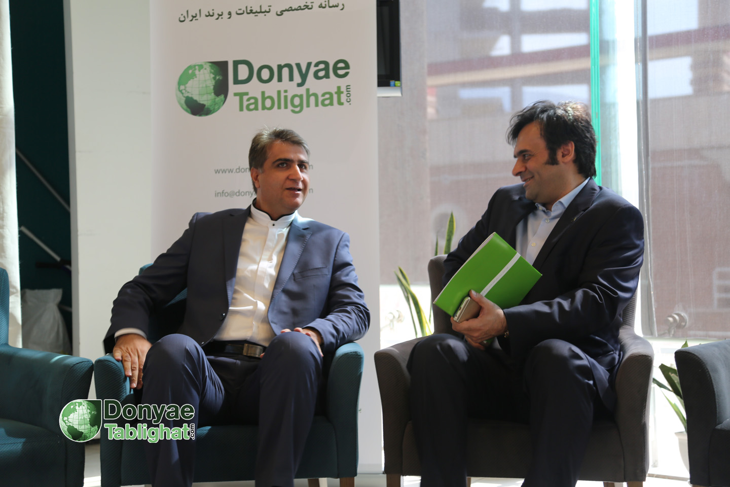 عکس تصاویر جدید اضافه شد / با حضور اساتید و هواداران، کتاب با بزرگان بازاریابی ایران تالیف امیرحسین نوریان رونمایی شد 9