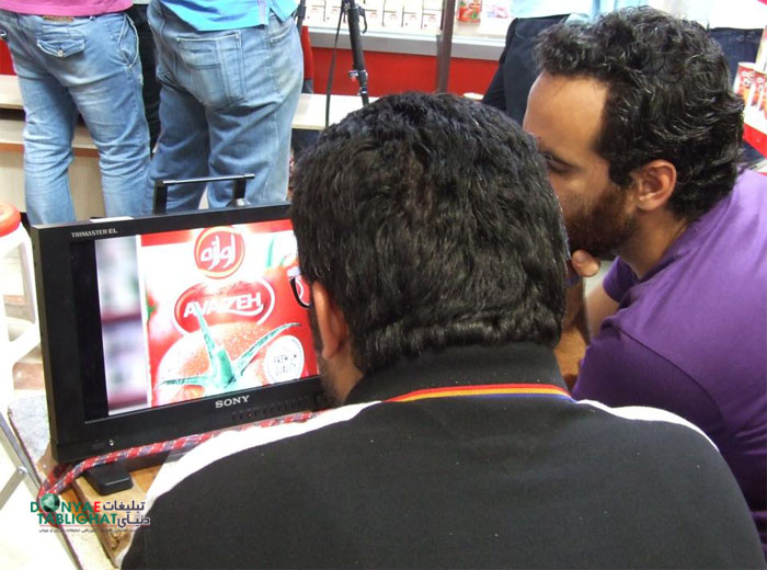 عکس گفتگویی فارغ از تعارفات رایج با "وهاب گائینی" کارگردان تیزر رب آوازه + تیزر + تصاویر پشت صحنه donyae tablighat 1